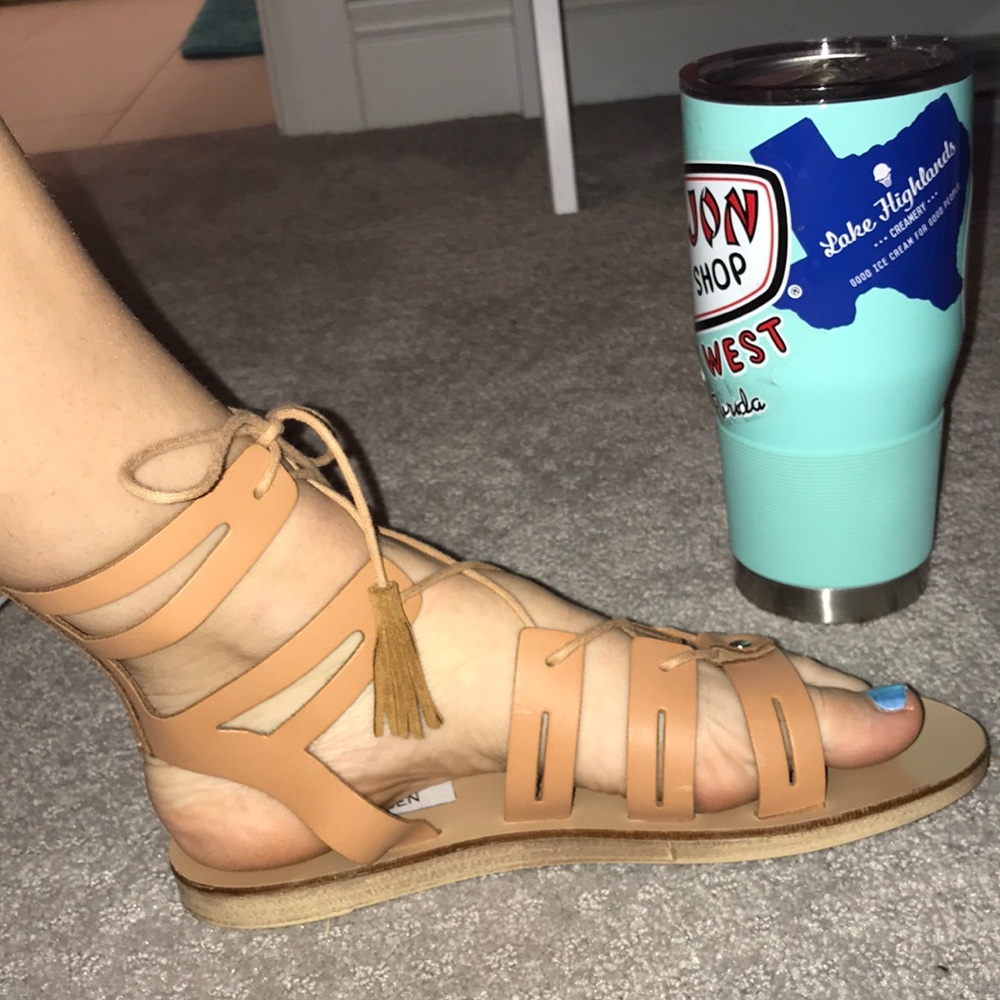 STEVE MADDEN GLADIATOR SANDALS